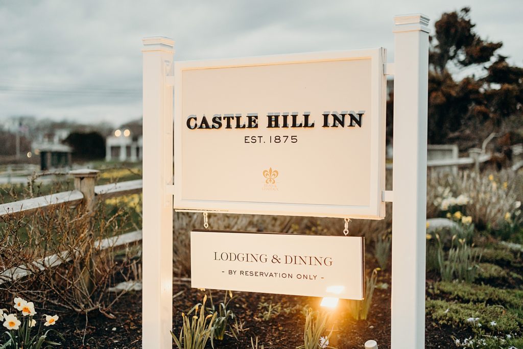 Detail shot of Castle Hill Inn sign fir Lodging and Dining